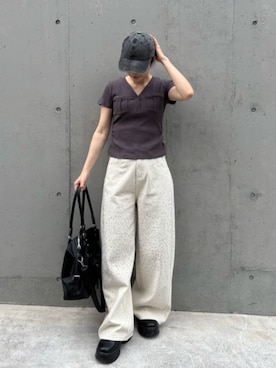 「RAY CASSIN（レイカズン）のアイテム（パンツ）」を使った、RAYCASSIN_officialさん（レディース・160cm）の春コーディネート