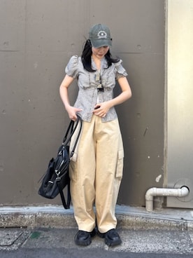 「RAY CASSIN（レイカズン）のアイテム（パンツ）」を使った、RAYCASSIN_officialさん（レディース・160cm）の春コーディネート