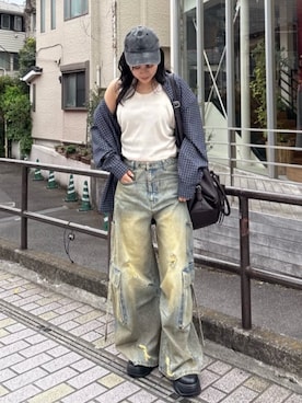 「RAY CASSIN（レイカズン）のアイテム（パンツ）」を使った、RAYCASSIN_officialさん（レディース・160cm）の春コーディネート