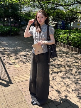 「RAY CASSIN（レイカズン）のアイテム（パンツ）」を使った、RAYCASSIN_officialさん（レディース・156cm）の春コーディネート