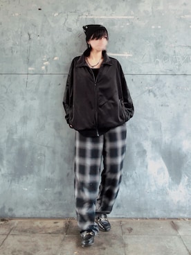 「アイテム（ジャージ）」を使った、namiさん（レディース・155cm）の冬コーディネート