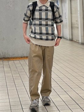 「STILL BY HAND（スティルバイハンド）のアイテム（パンツ、ベージュ系）」を使った、すなさん（メンズ・166cm）の夏コーディネート