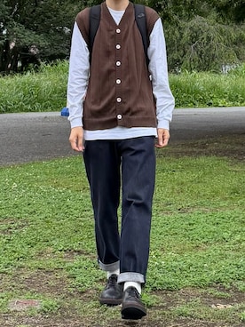 「UNFOLKのアイテム（ベスト、ブラウン系）」を使った、すなさん（メンズ・166cm）の夏コーディネート