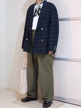 「アイテム（バンダナ/スカーフ）」を使った、すなさん（メンズ・166cm）の秋コーディネート