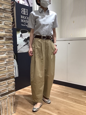「TOKYO SHIRTS（トウキョウシャツ）の【超形態安定】【接触冷感】形態安定ノンアイロン スキッパー 半袖ビジネスワイシャツ（ビジネスシャツ、グレー系）」を使った、BRICK HOUSE by Tokyo Shirts 名古屋茶屋イオンモール店さん（メンズ・173cm）の夏コーディネート