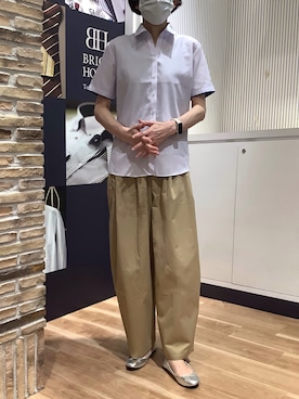「TOKYO SHIRTS（トウキョウシャツ）の【吸水速乾】 形態安定ノンアイロン スキッパー 半袖ビジネスワイシャツ（ビジネスシャツ、パープル系）」を使った、BRICK HOUSE by Tokyo Shirts 名古屋茶屋イオンモール店さん（メンズ・173cm）の夏コーディネート