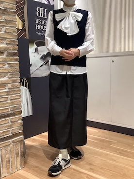 「TOKYO SHIRTS（トウキョウシャツ）のニット アンチピリング Vネック ベスト レディース（ベスト、ブルー系）」を使った、BRICK HOUSE by Tokyo Shirts 名古屋茶屋イオンモール店さん（メンズ・173cm）の秋コーディネート