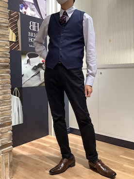 「Pitta Re:)（ピッタリ）のニット 前身頃カットジレ デニム メンズ（ベスト、ブルー系）」を使った、BRICK HOUSE by Tokyo Shirts 名古屋茶屋イオンモール店さん（メンズ・173cm）の秋コーディネート