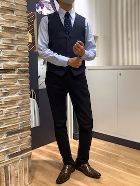「TOKYO SHIRTS（トウキョウシャツ）の布帛仕様ジレ メンズ（ベスト、ブルー系）」を使った、BRICK HOUSE by Tokyo Shirts 名古屋茶屋イオンモール店さん（メンズ・173cm）の秋コーディネート