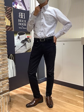 「TOKYO SHIRTS（トウキョウシャツ）の【超形態安定】【吸水速乾】 形態安定ノンアイロン ボタンダウン 長袖ビジネスワイシャツ（ビジネスシャツ、ブルー系）」を使った、BRICK HOUSE by Tokyo Shirts 名古屋茶屋イオンモール店さん（メンズ・173cm）の秋コーディネート