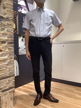「TOKYO SHIRTS（トウキョウシャツ）の【超形態安定】【接触冷感】 形態安定ノンアイロン ボタンダウン 半袖ビジネスワイシャツ（ビジネスシャツ、ブルー系）」を使った、BRICK HOUSE by Tokyo Shirts 名古屋茶屋イオンモール店さん（メンズ・173cm）の夏コーディネート