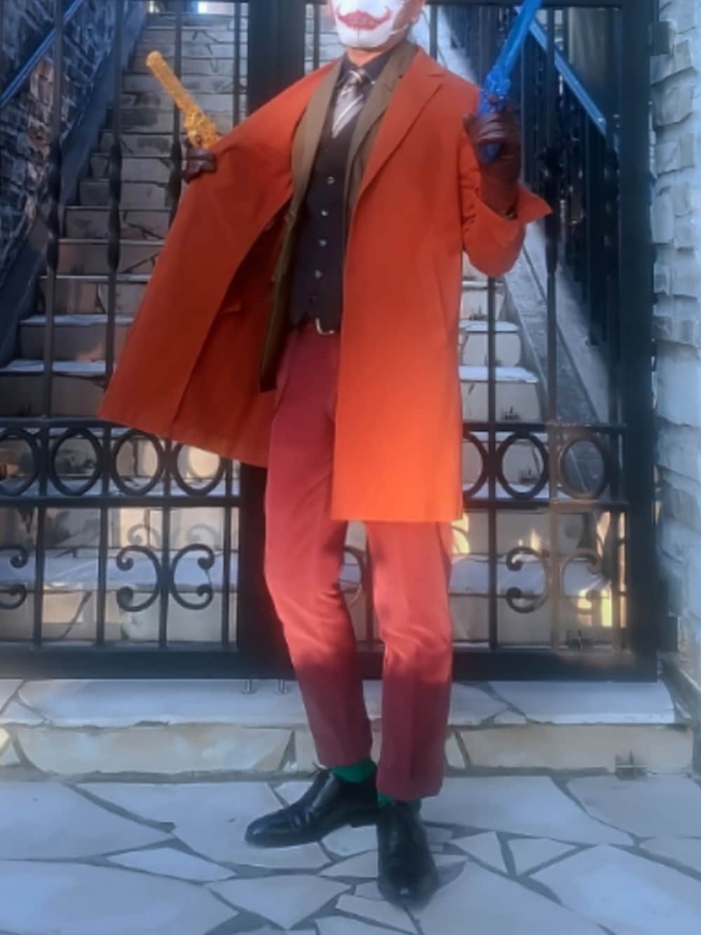 その他のファッション雑貨を着用したメンズの秋コーディネートの1枚目の写真