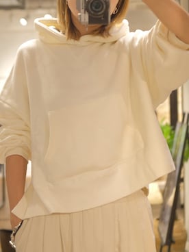 「Ungrid（アングリッド）のアイテム（パーカー）」を使った、西部結花さん（レディース・170cm）の秋コーディネート