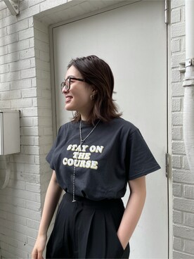 「Ungrid（アングリッド）のロゴ発砲プリントTee（Tシャツ/カットソー）」を使った、大熊亜美さん（レディース・155cm）の春コーディネート