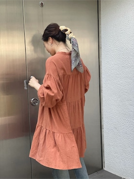 「Ungrid（アングリッド）のアイテム（マフラー）」を使った、大熊亜美さん（レディース・155cm）の春コーディネート