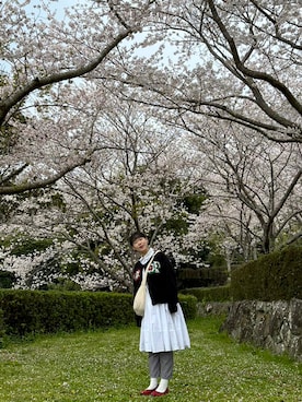 「NICE CLAUP（ナイスクラップ）のアイテム（パンツ）」を使った、midoriさん（レディース・160cm）の春コーディネート