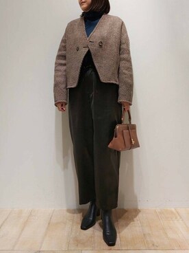 「レザー」｜「アイテム（ノーカラーコート）」を使った、koeさん（レディース・160cm）の秋コーディネート