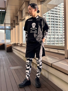 「MARK & LONA（マークアンドロナ）のIcon Skull Stretch Nylon Pique Mock | MEN（Tシャツ/カットソー、ブラック系）」を使った、MARK&LONAさん（レディース・167cm）の夏コーディネート