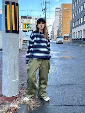 「ボーダーニット」｜「アイテム（チノパンツ）」を使った、CHiHOさん（レディース・157cm）の冬コーディネート