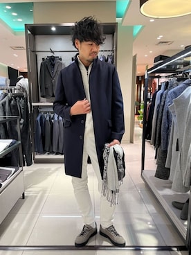 「アイテム（ストール/ショール）」を使った、EPOCA UOMOさん（メンズ・180cm）の秋コーディネート