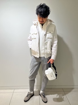 「アイテム（ボディバッグ/ウエストポーチ）」を使った、EPOCA UOMOさん（メンズ・180cm）の秋コーディネート