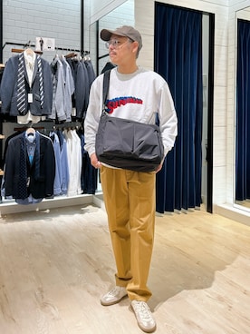 「アイテム（スウェット）」を使った、MIZUTAさん（メンズ・174cm・30代）の秋コーディネート