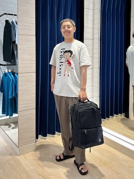 「アイテム（バックパック/リュック）」を使った、MIZUTAさん（メンズ・174cm）の夏コーディネート
