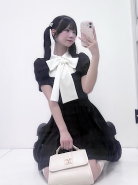 「INGNI（イング）のシャツドッキングプリーツミニワンピース（ワンピース、ホワイト系）」を使った、uiさん（レディース・163cm）の春コーディネート