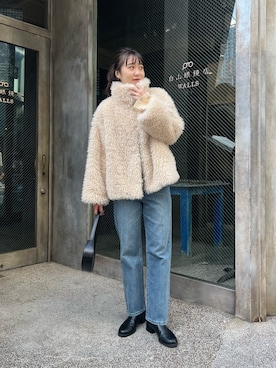 「ファーコート」｜「アイテム（ダウンジャケット/コート）」を使った、harunaさん（レディース・165cm）の秋コーディネート