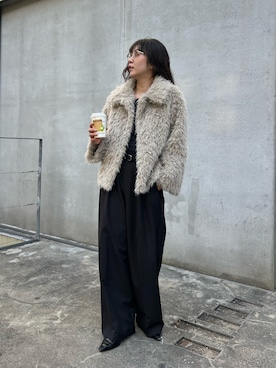 「ファーコート」｜「アイテム（その他アウター）」を使った、harunaさん（レディース・165cm）の秋コーディネート