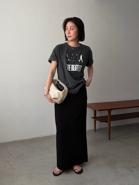 「CAPRICIEUX LE'MAGE（カプリシューレマージュ）の〈GOOD ROCK SPEED〉AbbeyRoad Tシャツ（Tシャツ/カットソー、ブラック系）」を使った、harunaさん（レディース・165cm）の夏コーディネート