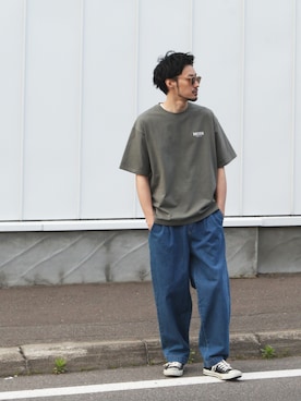 「ZIP FIVE（ジップファイブ）のアイテム（チノパンツ）」を使った、ZIP FIVE【Official】さん（メンズ・176cm）の夏コーディネート