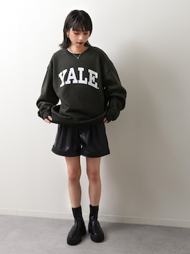「ZIP FIVE（ジップファイブ）のアイテム（スウェット）」を使った、ZIP FIVE【Official】さん（レディース・156cm）の冬コーディネート