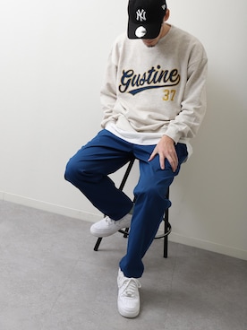 「アイテム（スウェット、ベージュ系）」を使った、ZIP FIVE【Official】さん（メンズ・178cm）の春コーディネート