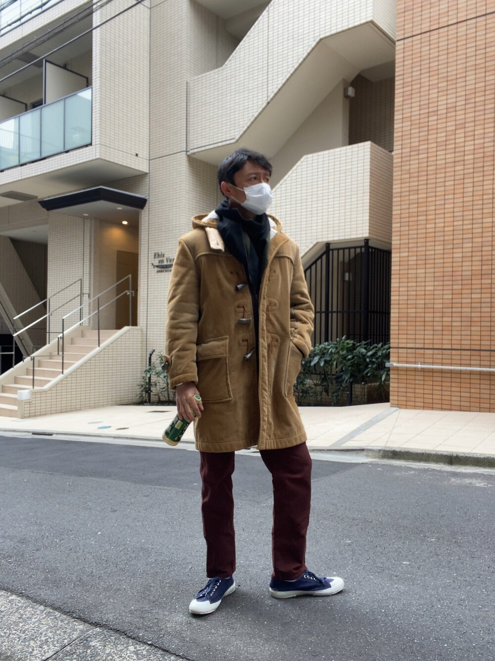 「ダッフルコート、古着、冬コーデ、シンプルコーデ」｜「Gloverallのアイテム（ダッフルコート、ベージュ系）」を使った、manpou1984さん（メンズ・175cm）の冬コーディネートの1枚目の写真