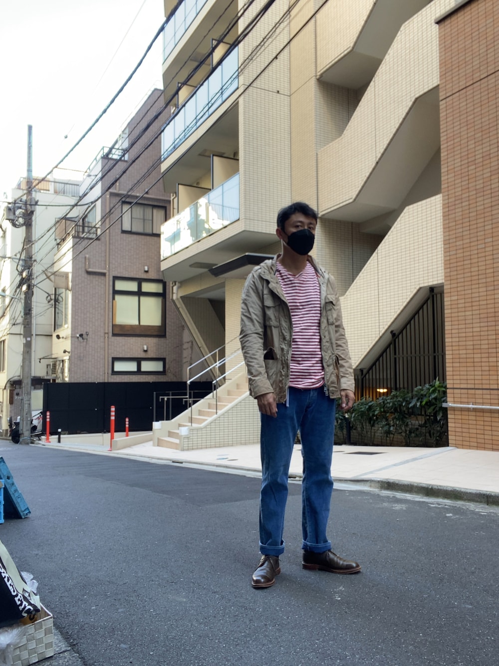 「秋冬コーデ、休日スタイル、シンプル、おしゃれさんと繋がりたい、カジュアル、秋、ootd、大人カジュアル、ブラウン、今日のコーデ」｜「RRLのアイテム（その他パンツ、ブルー系）」を使った、manpou1984さん（メンズ・175cm）の秋コーディネートの1枚目の写真