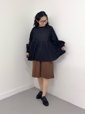 「SMELLY（スメリー）のアイテム」を使った、西野きよさん（レディース・152cm）の秋コーディネート