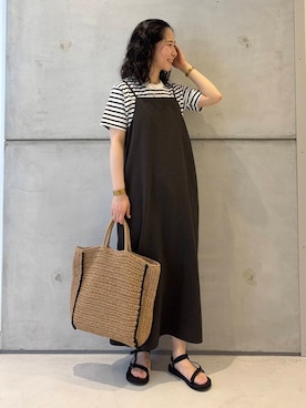 「PENNEYS（ぺニーズ）の『別注』PENNEYS×DOORS　THE FOX SHORT-SLEEVE T-SHIRTS（Tシャツ/カットソー）」を使った、西野きよさん（レディース・152cm）の夏コーディネート