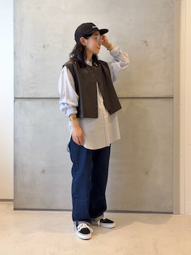 「アイテム（スニーカー）」を使った、西野きよさん（レディース・152cm・30代）の秋コーディネート