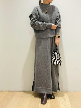 「marco masi（マルコマージ）のMARCO MASI　ZEBRA MINIBAG（ショルダーバッグ）」を使った、西野きよさん（レディース・152cm）の秋コーディネート