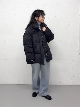 「SMELLY（スメリー）のニュアンスアシンメトリーイヤリング（イヤリング、ゴールド系）」を使った、西野きよさん（レディース・152cm）の秋コーディネート