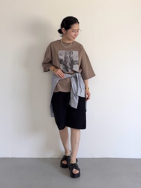 「RODE SKO（ロデスコ）のパテッドボリュームソールサンダル（サンダル、ブラック系）」を使った、西野きよさん（レディース・152cm）の春コーディネート