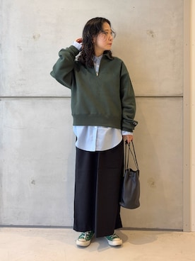 「アイテム（スウェット）」を使った、西野きよさん（レディース・152cm）の秋コーディネート