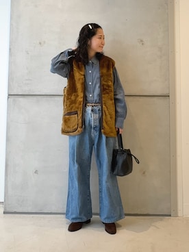 「アイテム（バレッタ/ヘアクリップ）」を使った、西野きよさん（レディース・152cm）の秋コーディネート