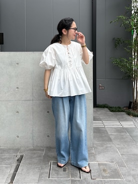 「かぐれ（カグレ）のフェードデニムイージーパンツ（デニムパンツ、ブルー系）」を使った、西野きよさん（レディース・152cm）の夏コーディネート