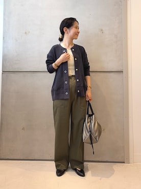 「アイテム（バレッタ/ヘアクリップ）」を使った、西野きよさん（レディース・152cm）の秋コーディネート