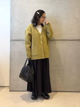 「アイテム（バレッタ/ヘアクリップ）」を使った、西野きよさん（レディース・152cm）の秋コーディネート