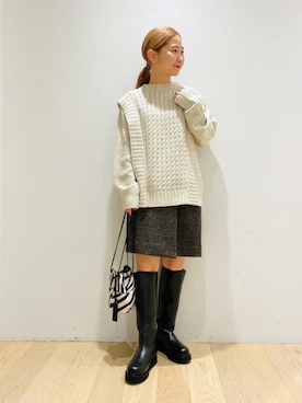 「marco masi（マルコマージ）のMARCO MASI　ZEBRA MINIBAG（ショルダーバッグ）」を使った、西野きよさん（レディース・152cm）の秋コーディネート