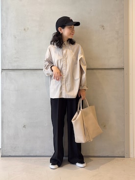 「アイテム（キャップ）」を使った、西野きよさん（レディース・152cm）の秋コーディネート