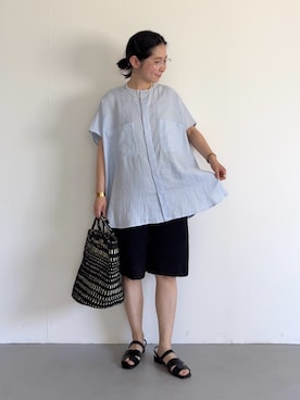 「かぐれ（カグレ）のリネンWポケットフレンチシャツ（シャツ/ブラウス、ブルー系）」を使った、西野きよさん（レディース・152cm）の春コーディネート
